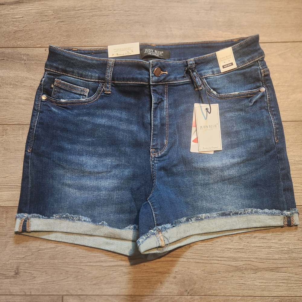 Judy Blue Mid Rise Dark Wash Cuffed Raw Hem Denim Shorts XL JB150036 NEW